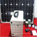 Sistema de iluminação das energias solares da casa 50W para interno ou o acampamento